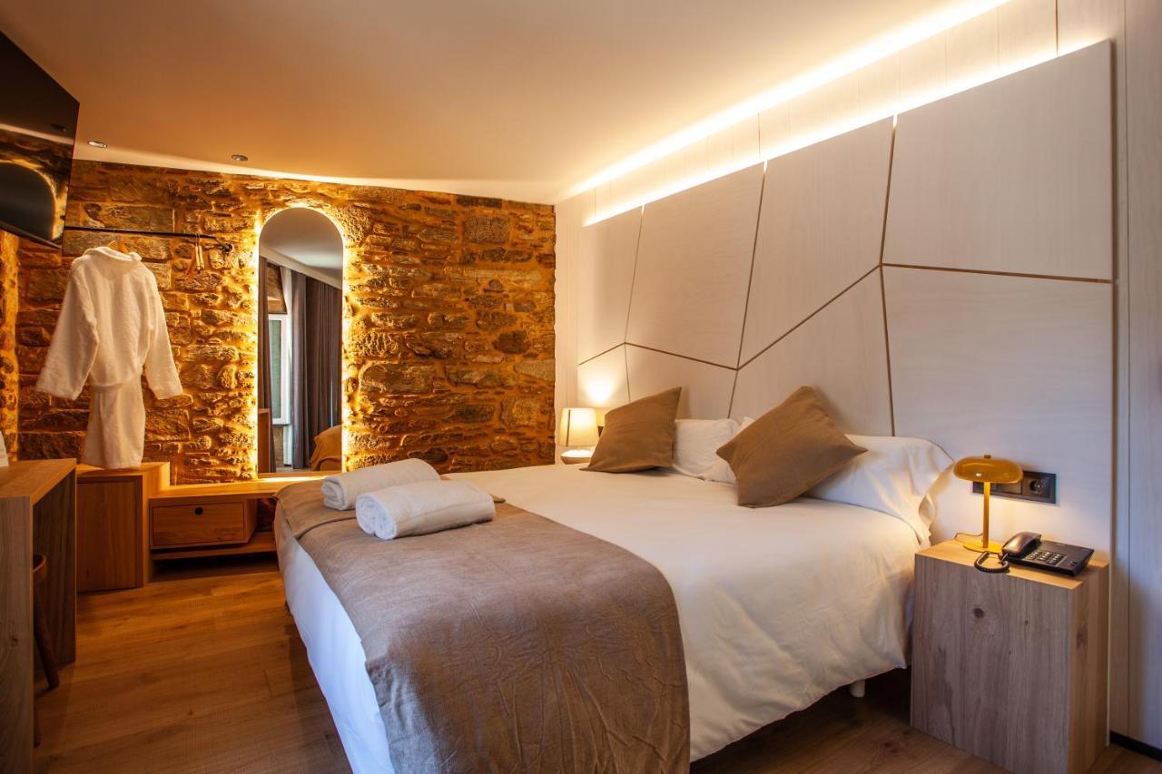 Hotel Plaza Obradoiro By Bossh! Hotels Сантьяго-де-Компостела Экстерьер фото