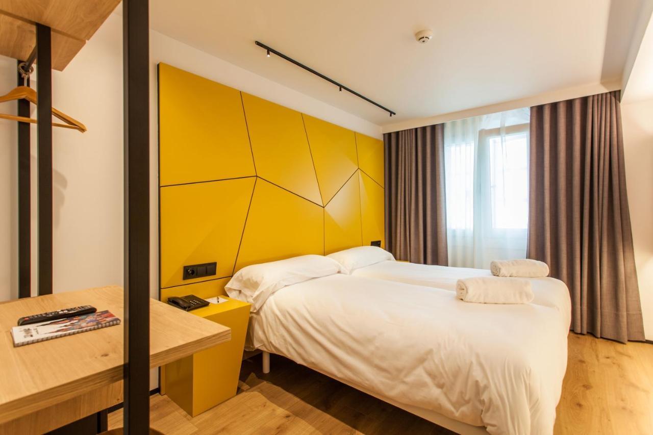 Hotel Plaza Obradoiro By Bossh! Hotels Сантьяго-де-Компостела Экстерьер фото